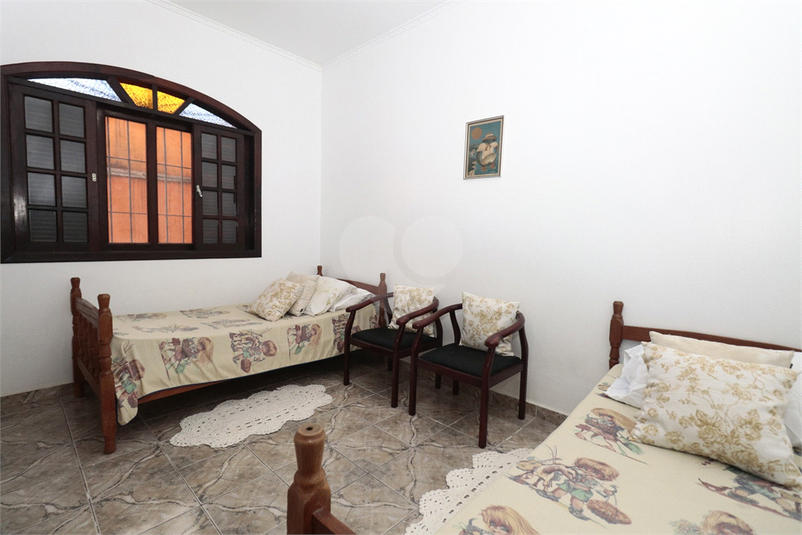 Foto REO1118375