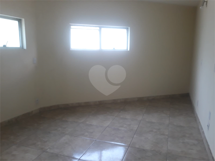 Foto REO1118376