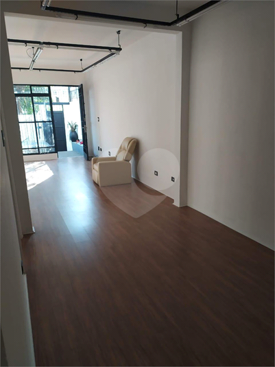 Foto REO1118388