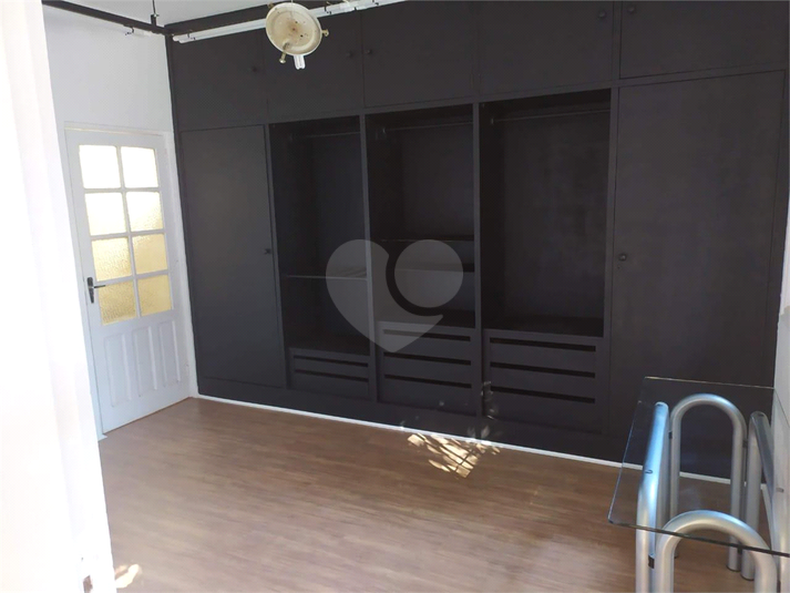 Foto REO1118388