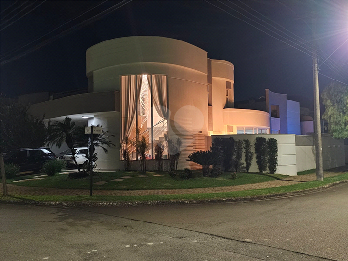 Foto REO1118391