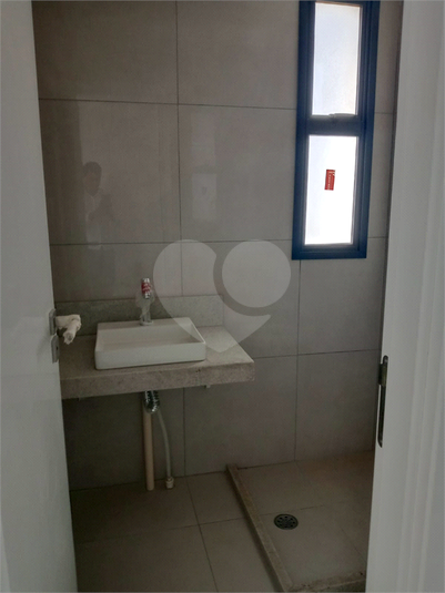 Foto REO1118396