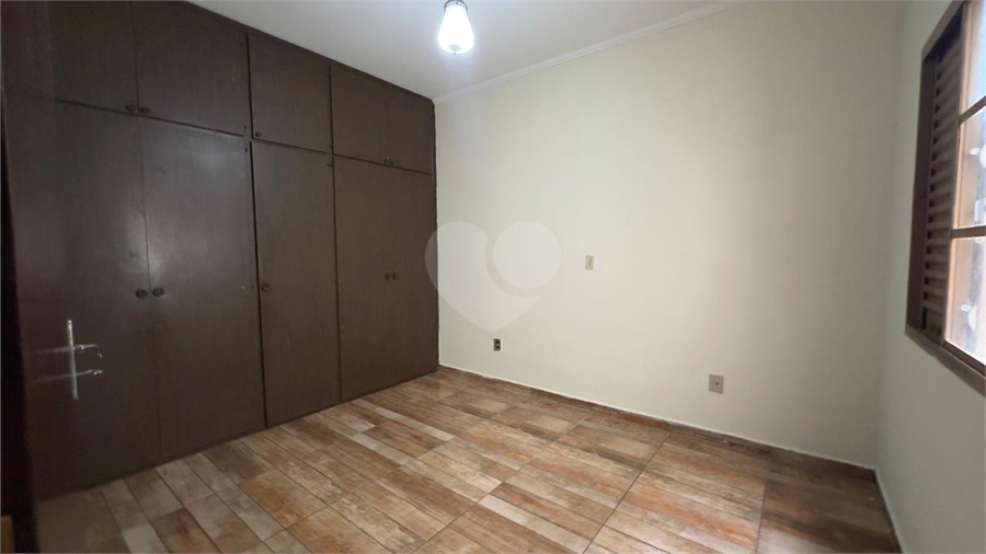 Foto REO1118414