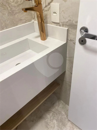 Foto REO1118421