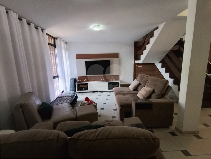 Foto REO1118422