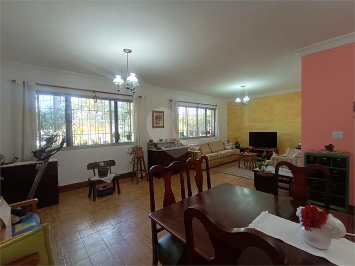 Foto REO1118424