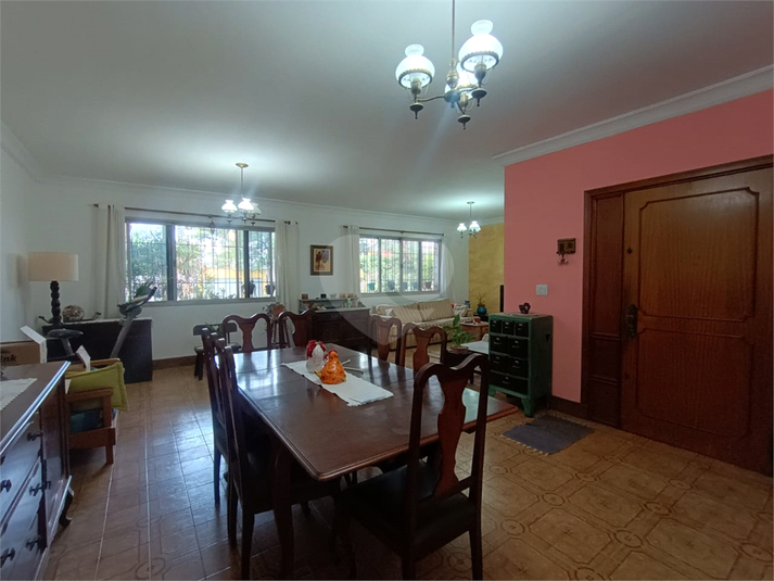 Foto REO1118424