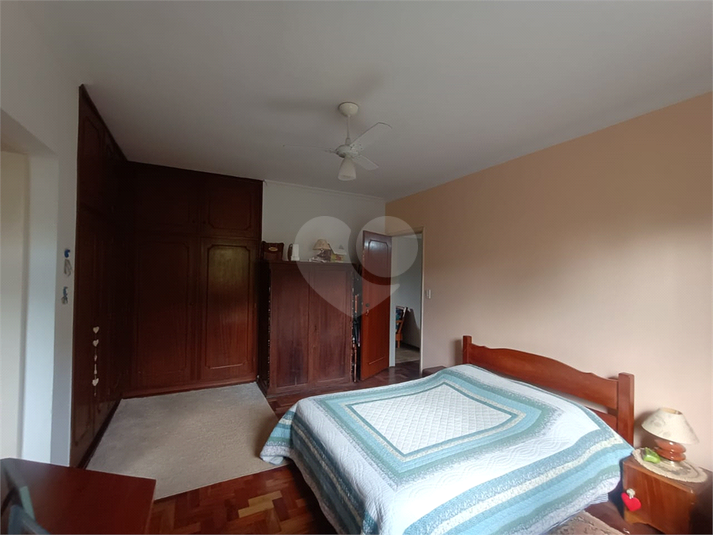 Foto REO1118424