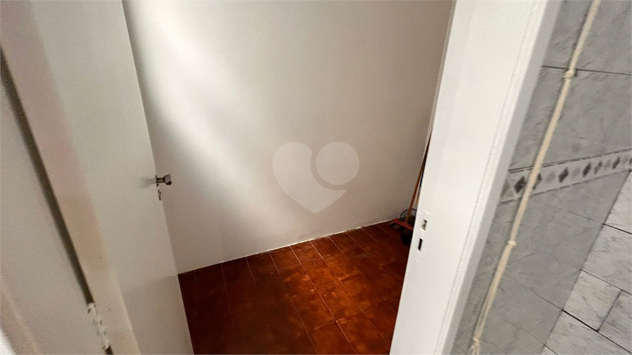 Foto REO1118431