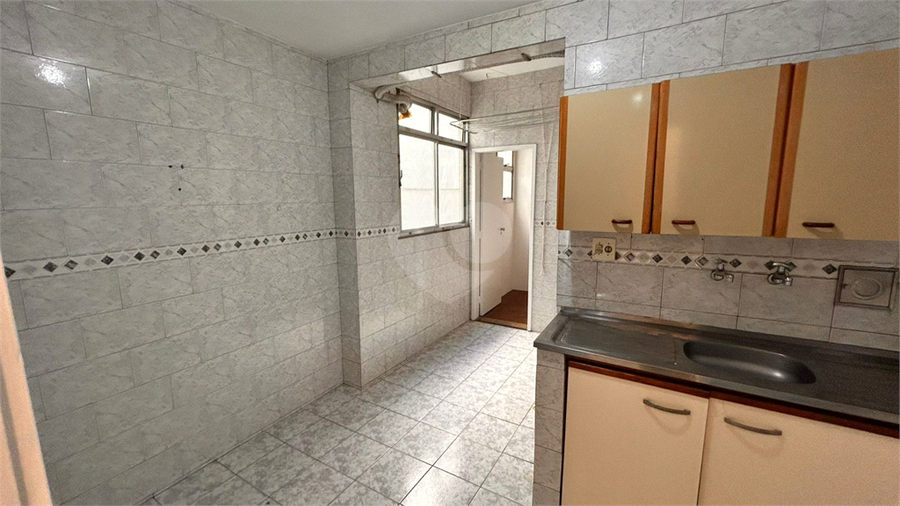 Foto REO1118431