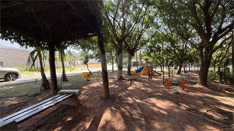 Foto REO1118434