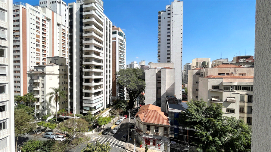 Foto REO1118435