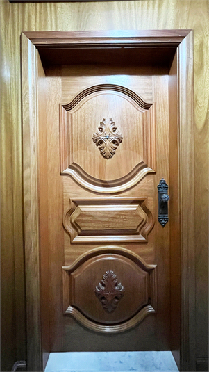 Foto REO1118435