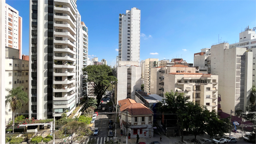 Foto REO1118435