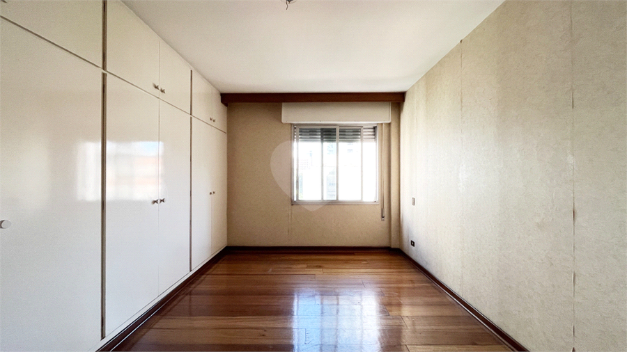 Foto REO1118435