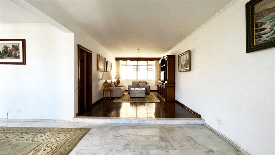 Foto REO1118435