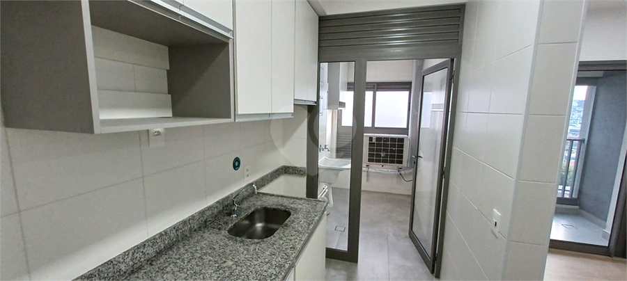 Foto REO1118439