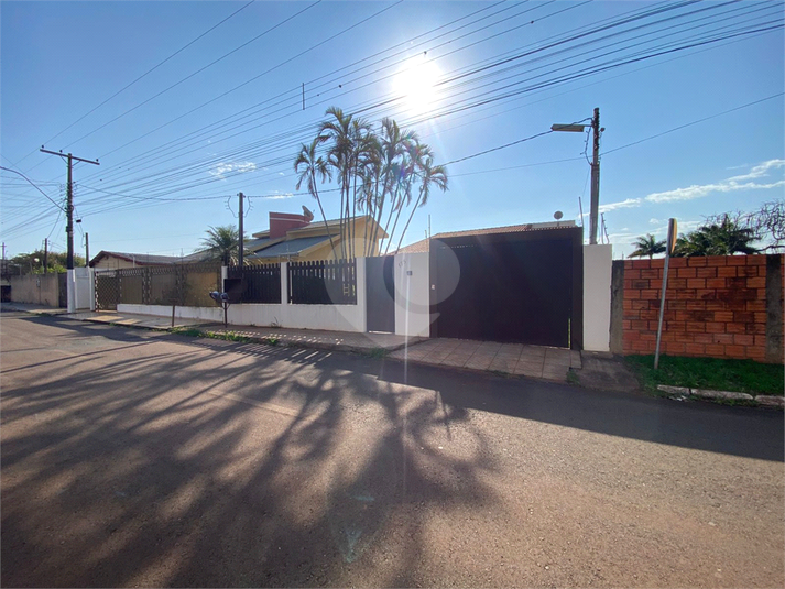 Foto REO1118445