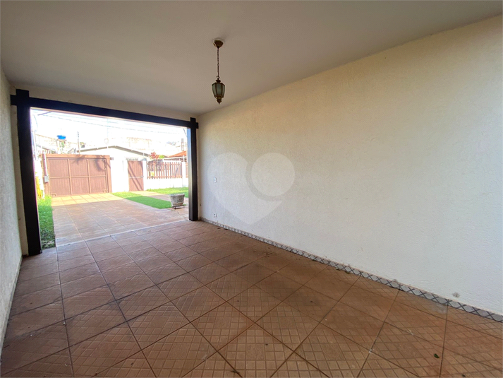 Foto REO1118445