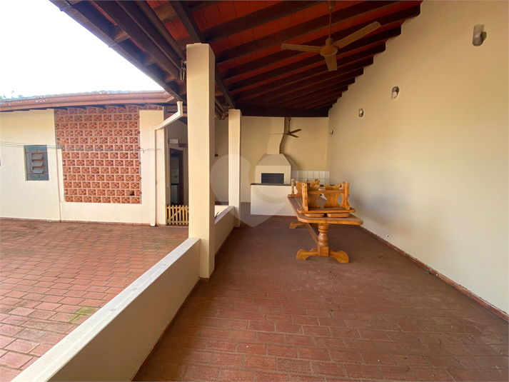 Foto REO1118445