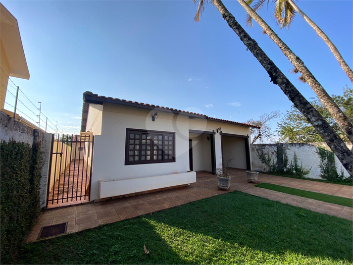 Foto REO1118445