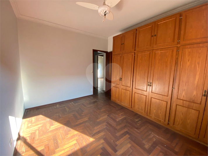 Foto REO1118445