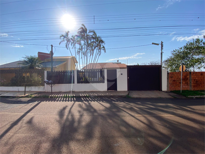 Foto REO1118445