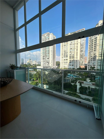 Foto REO1118447