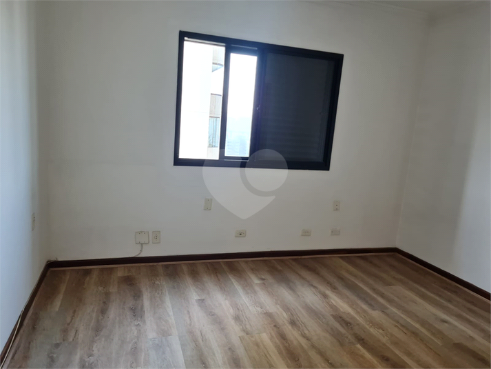Foto REO1118455