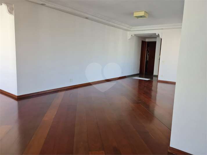 Foto REO1118455