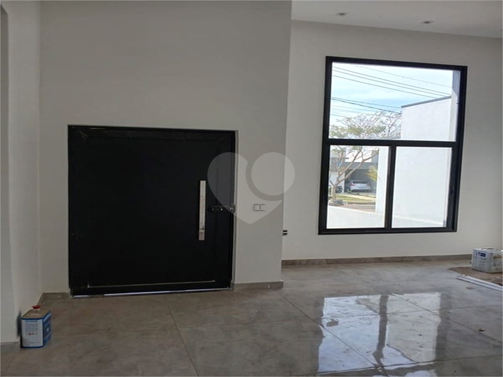 Foto REO1118457