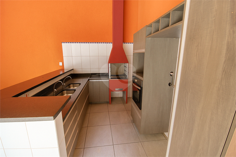 Foto REO1118461