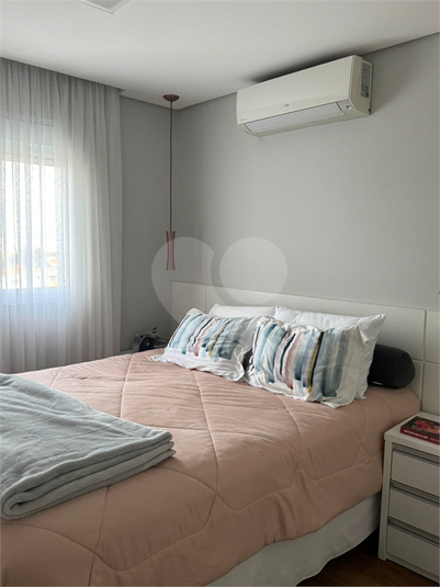Foto REO1118467