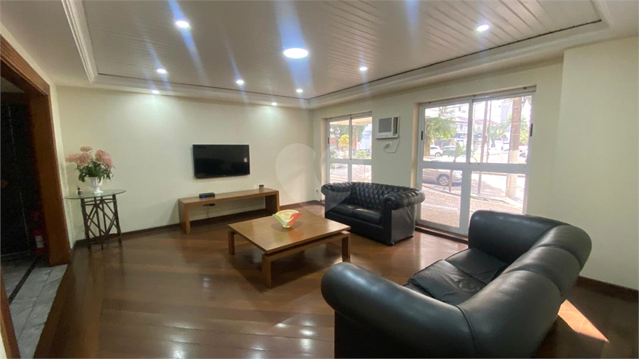 Foto REO1118469