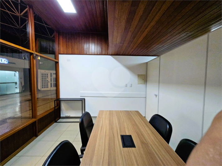 Foto REO1118473