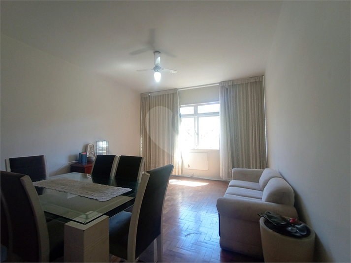 Foto REO1118474