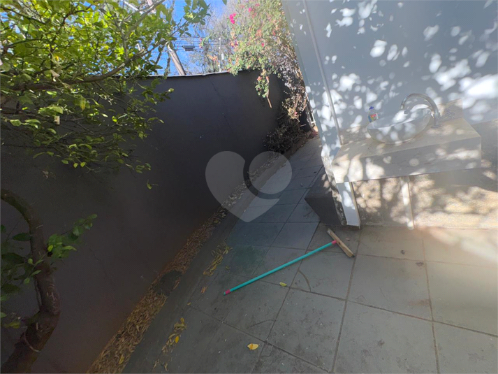 Foto REO1118480