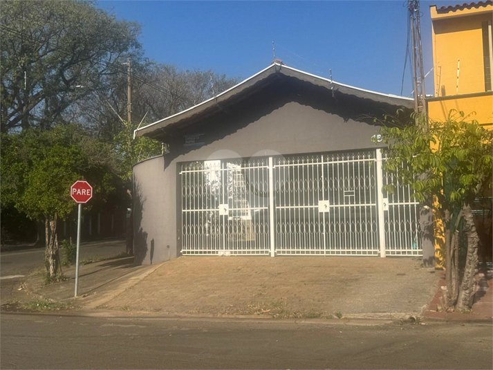 Foto REO1118480