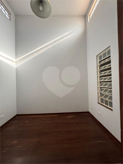 Foto REO1118480