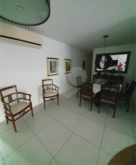 Foto REO1118490