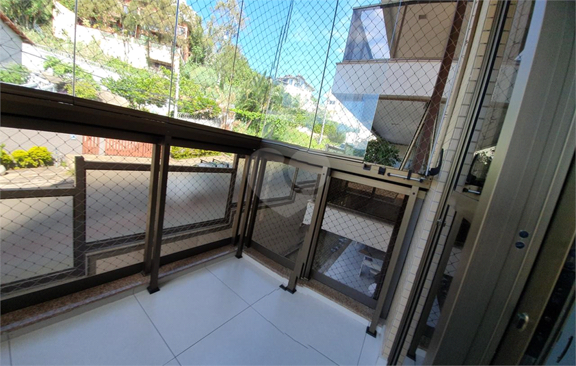 Foto REO1118490