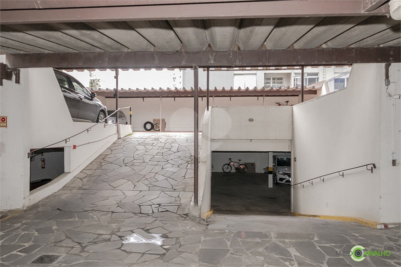 Foto REO1118497