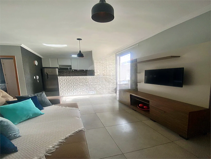 Foto REO1118507