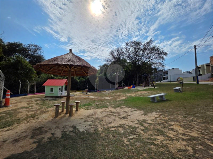 Foto REO1118509