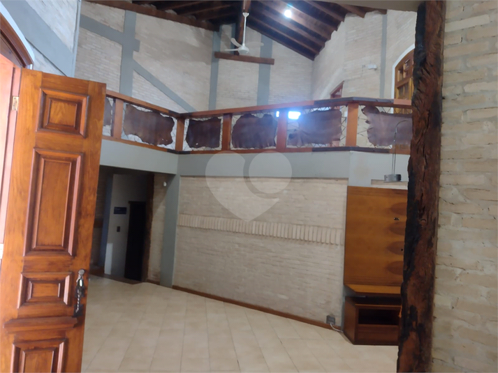 Foto REO1118514