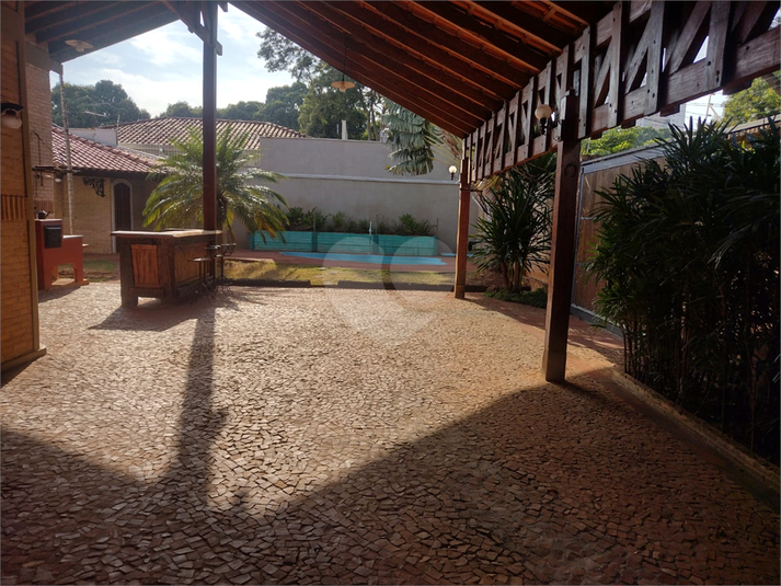 Foto REO1118514