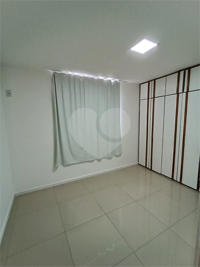 Foto REO1118538