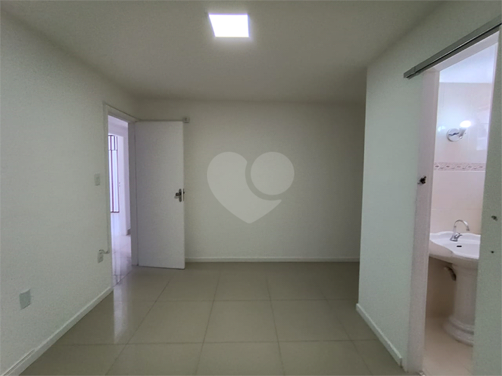 Foto REO1118538