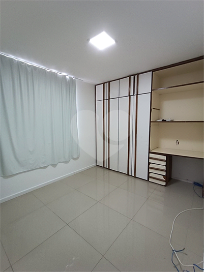 Foto REO1118538