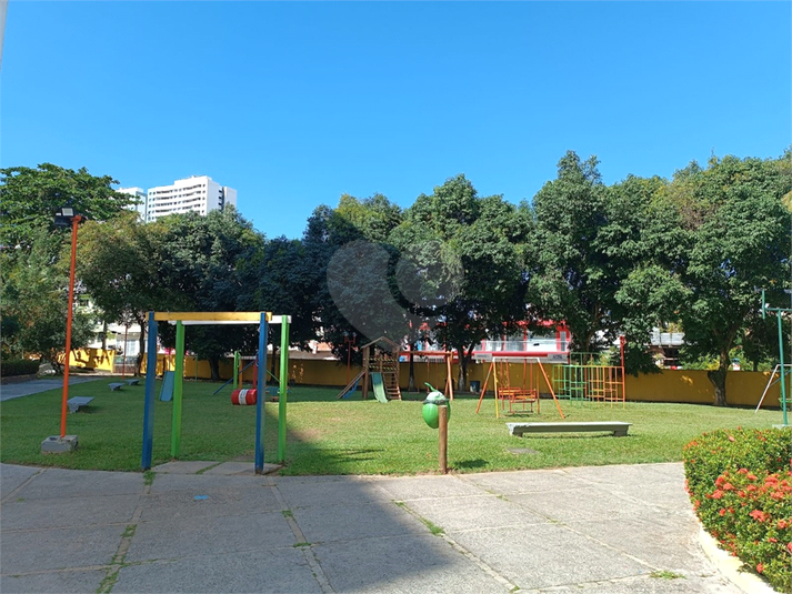 Foto REO1118538